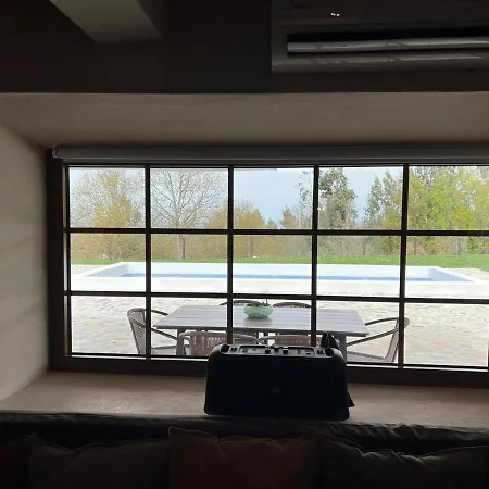 Nocashouse Lousa Semesterbostad *