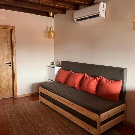 Vakantiehuis Nocashouse Lousa