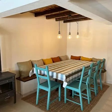 Nocashouse Lousa Vakantiehuis *