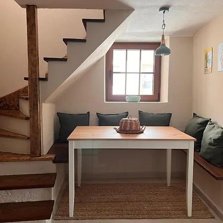 Nocashouse Lousa Hébergement de vacances Fojo